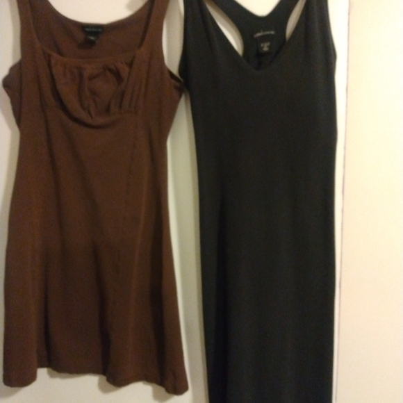 Clothes - Picture 6 of 16